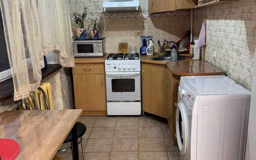 улица Студенческая, 37
