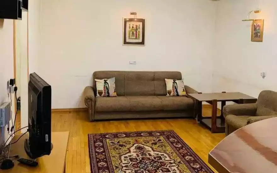 улица Ерванда Кочара, 10