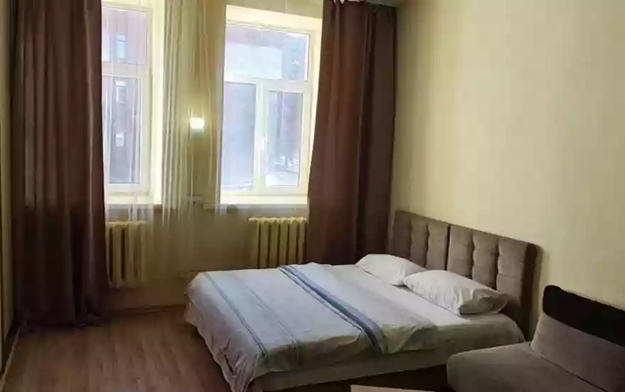 Интернациональная улица, 13