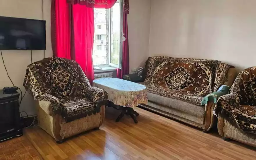 ул. Нар-Доса, 20