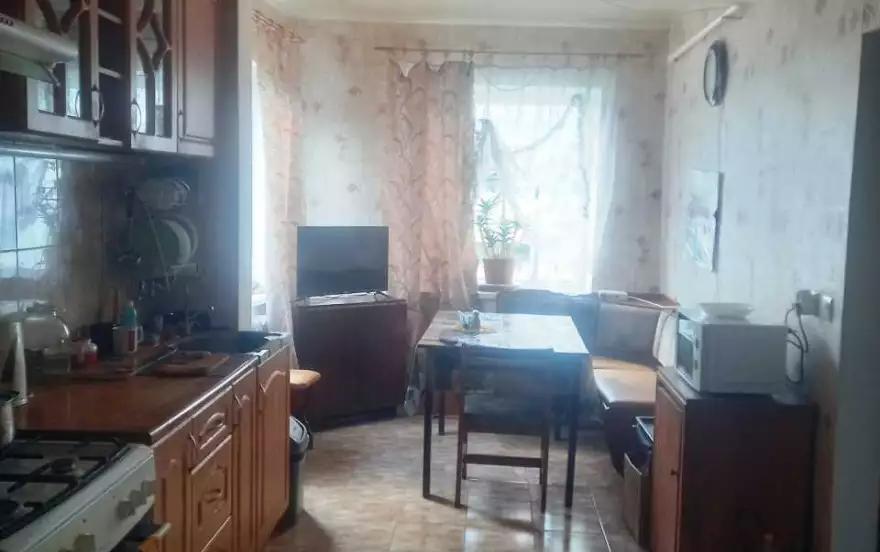 пе.Воздухофлоцкий, 28