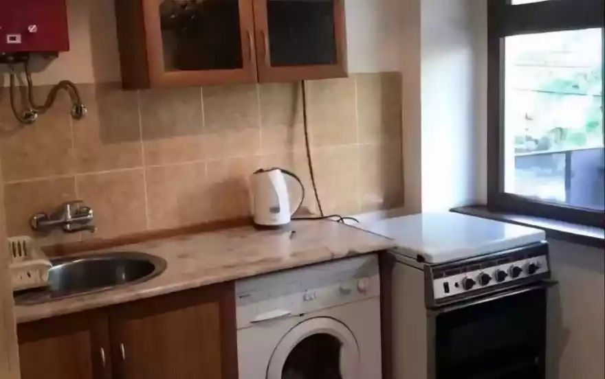 Вагаршяна 10