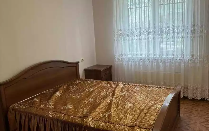 проспект Нахимова, 102