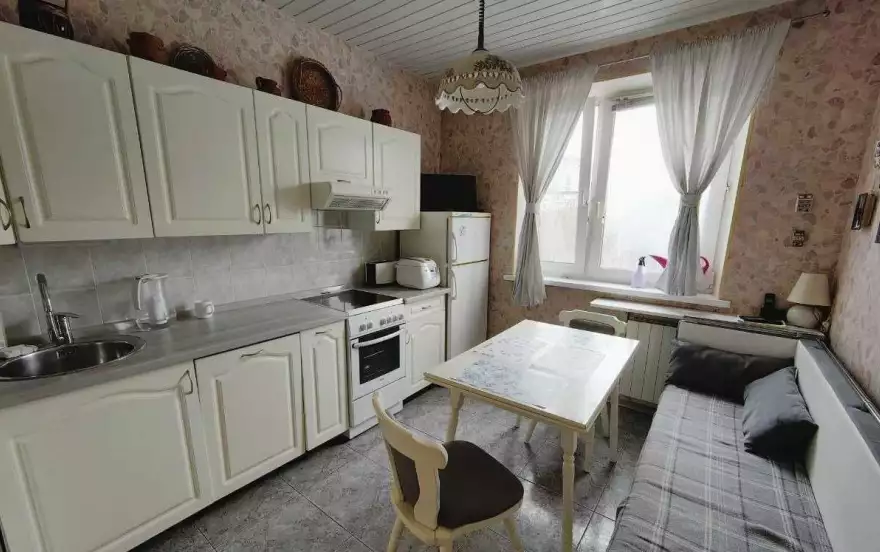 проспект Металлургов, 210