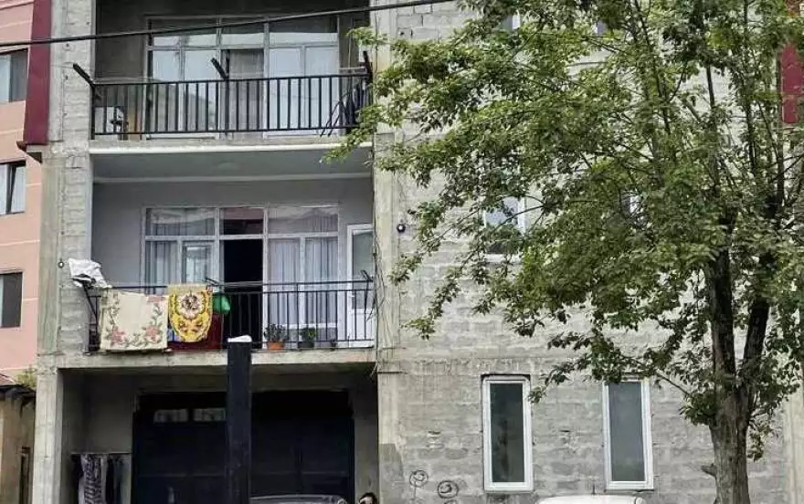 ქეთევან წამებულის ქუჩა 17