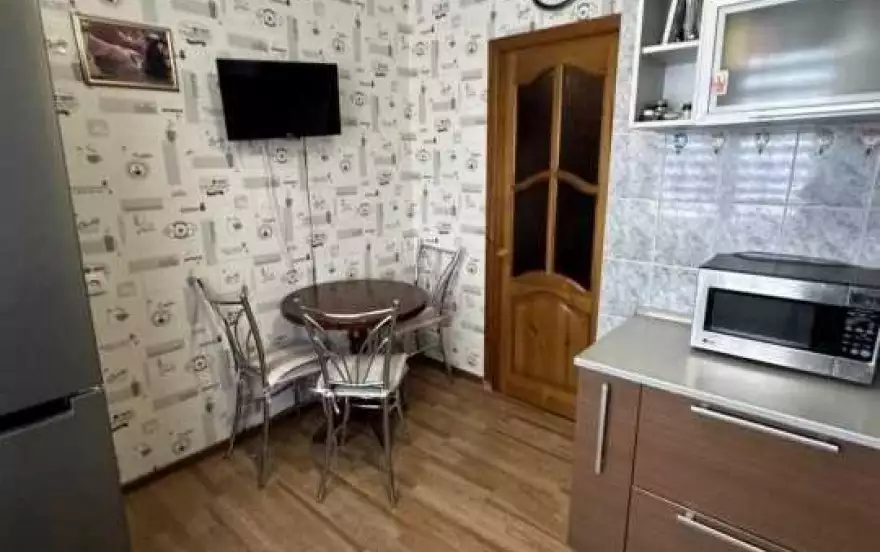 улица 50 лет СССР, 44
