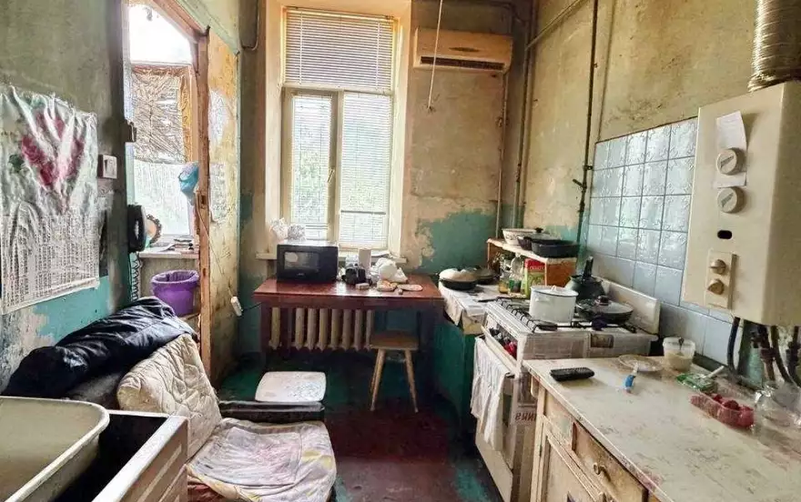 квартал Острая Могила, 11