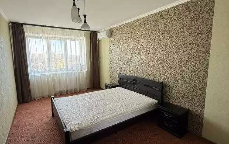 проспект Нахимова, 87