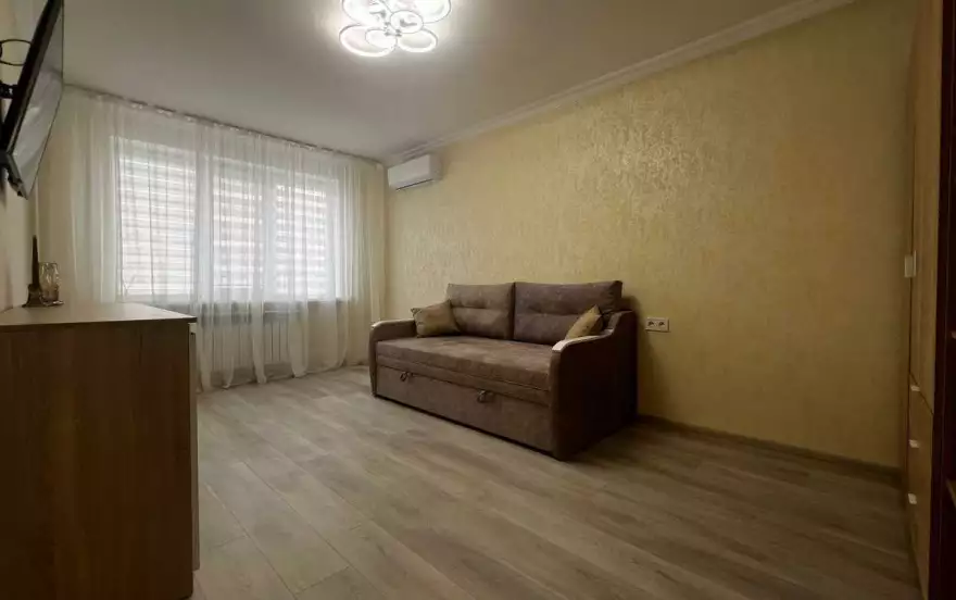 улица Карпинского, 70