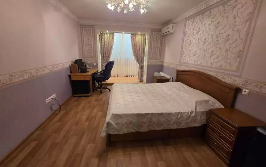 квартал Мирный, 7
