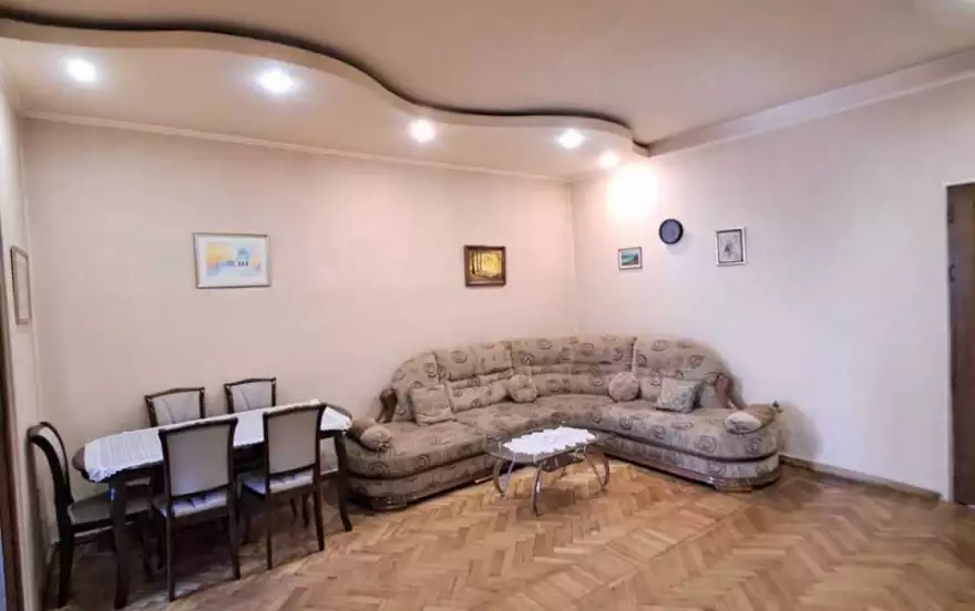 проспект Баграмяна, 68