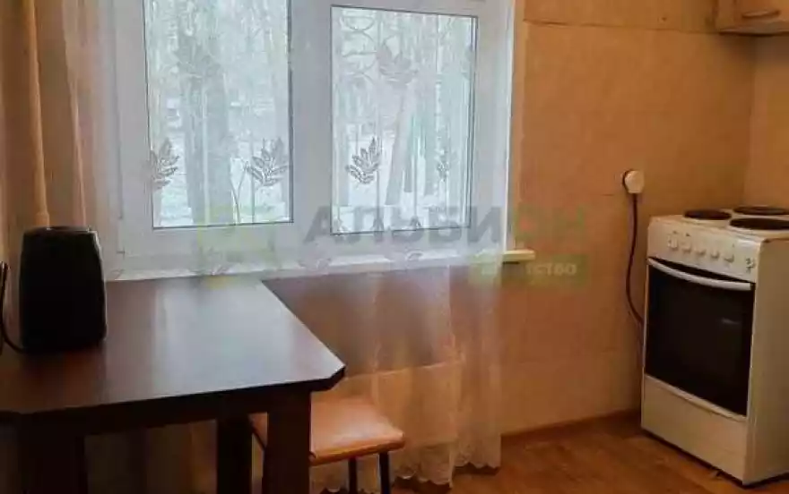 Ференца Мюнниха ул, 30