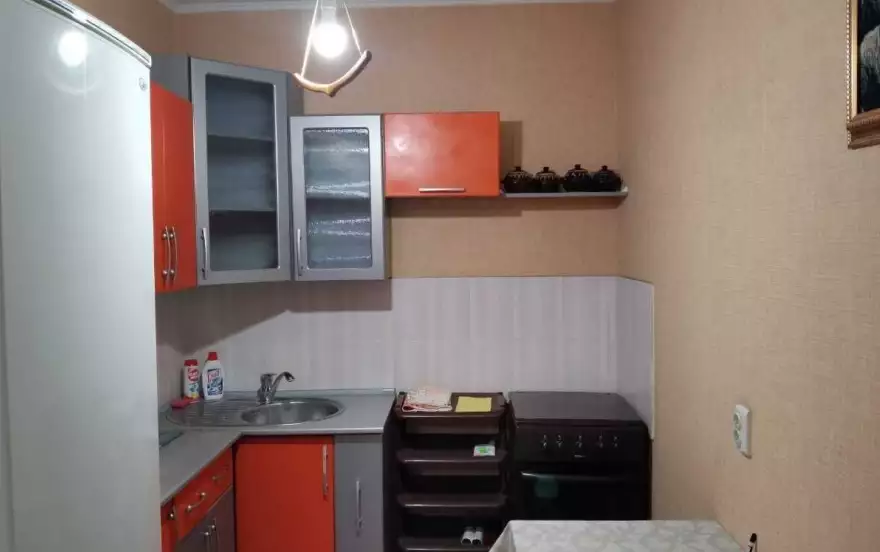 Алтайская ул, 24