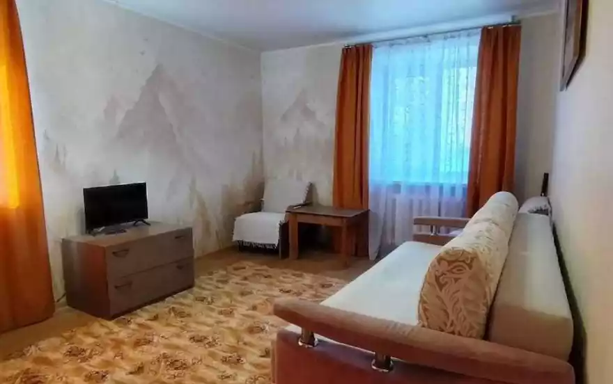 Усова ул, 44