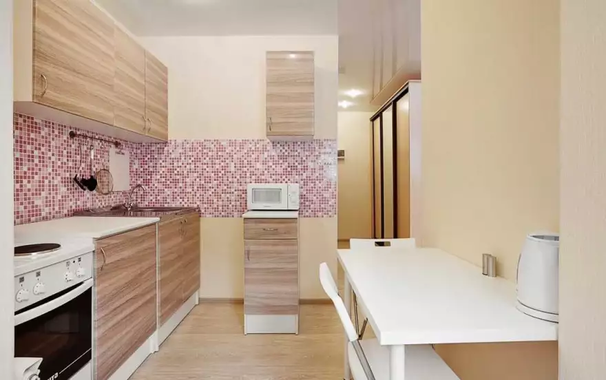 Учебная ул, 11
