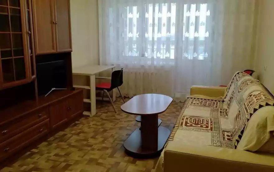 1-я Рабочая ул, 6