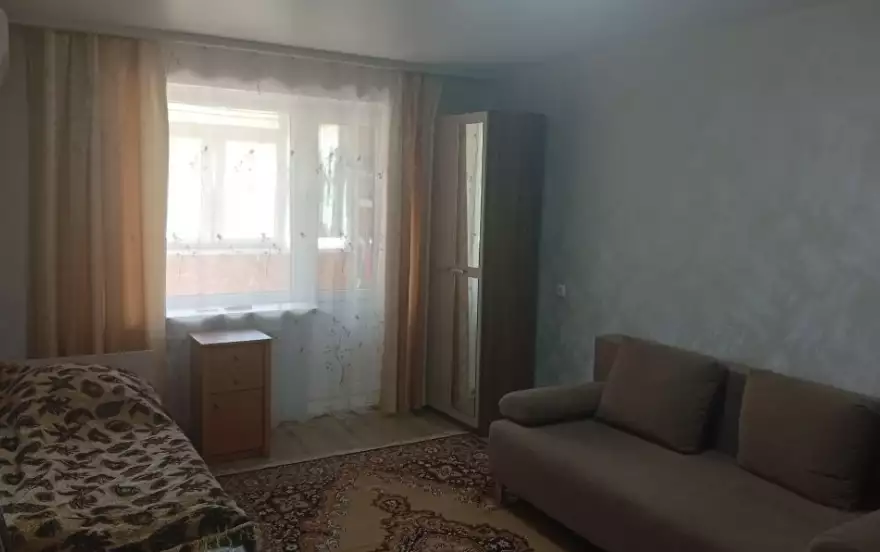 квартал Восточный, 18