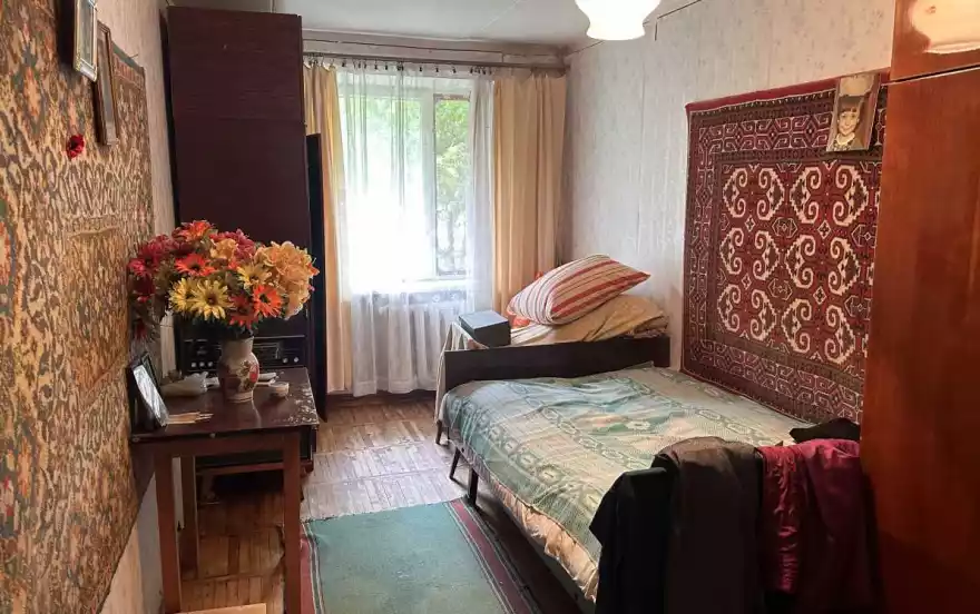 бульвар Аркадия Гайдара, 8