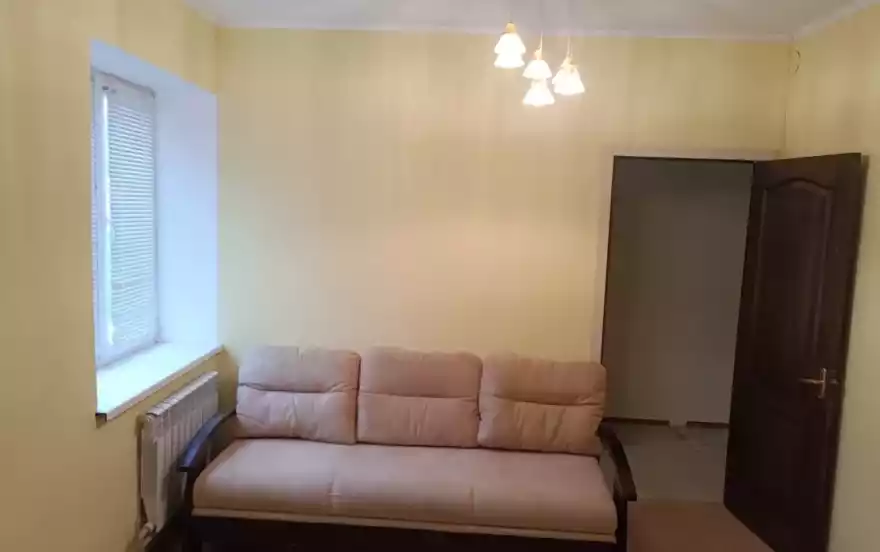 квартал Степной, 3