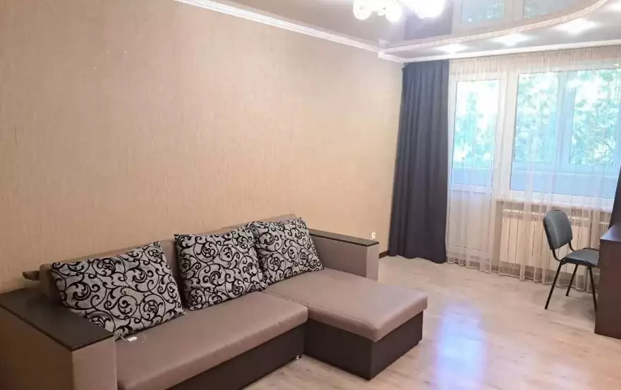 квартал Солнечный, 6