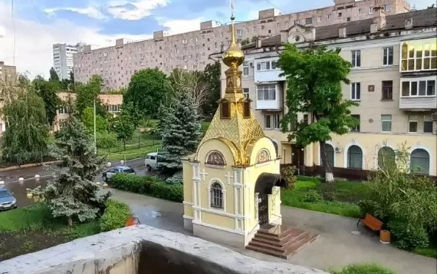 проспект Пархоменко, 2