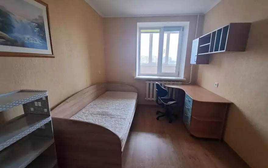 проспект Победы, 111