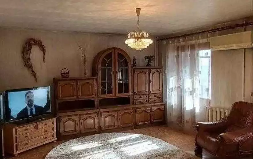 улица Оборонная, 2