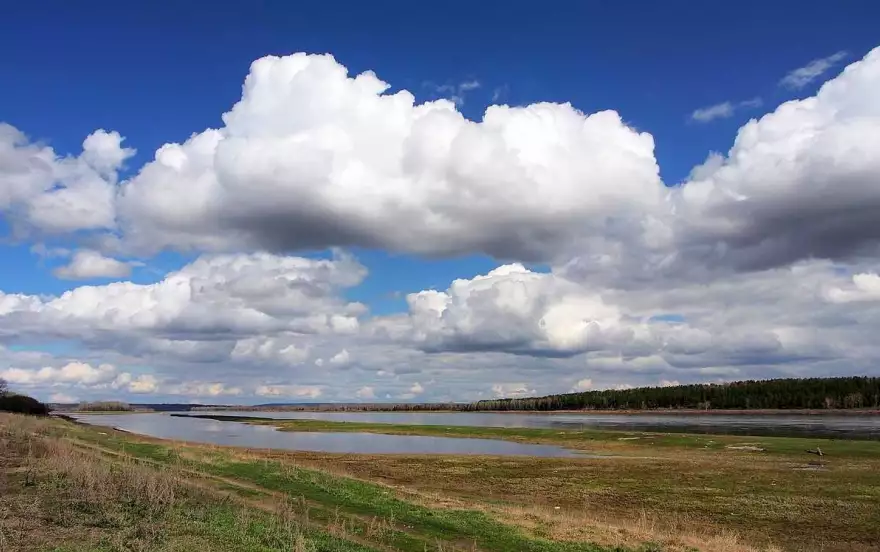 Село Казачинское, Куйбышева, 9