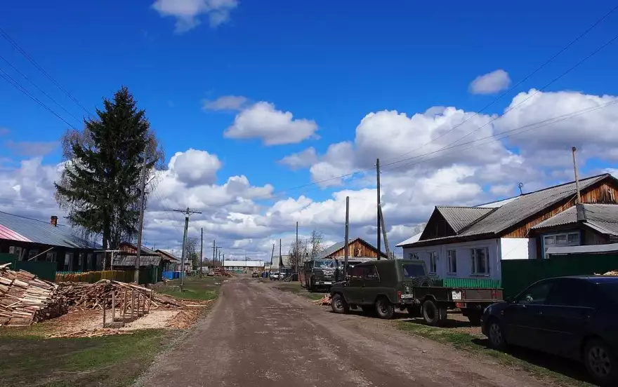 Село Казачинское, Куйбышева, 9