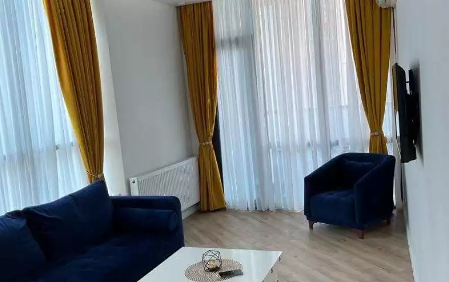ჟიული შარტავას ქუჩა 8