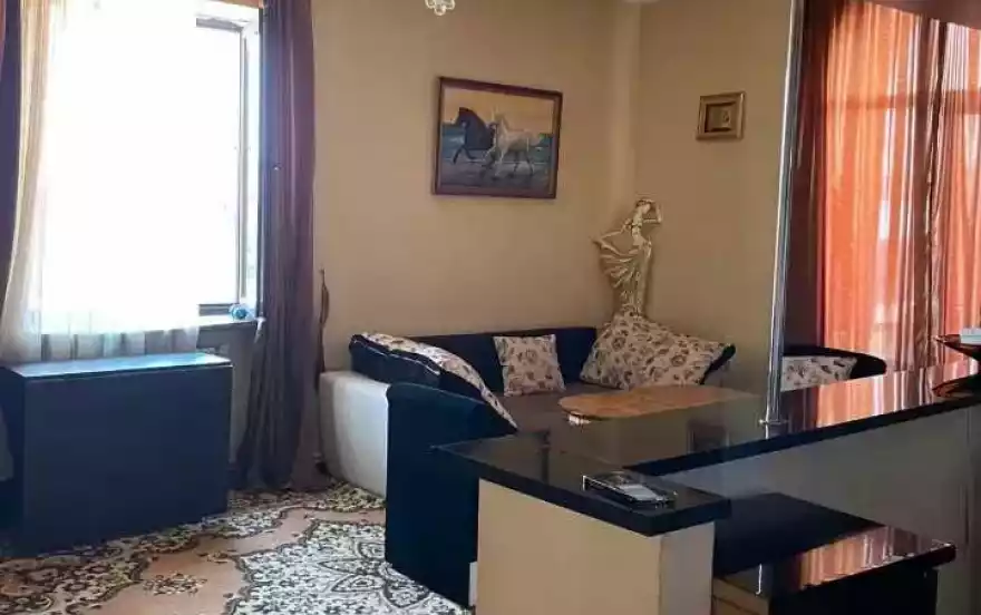 Аршакуняц, 36