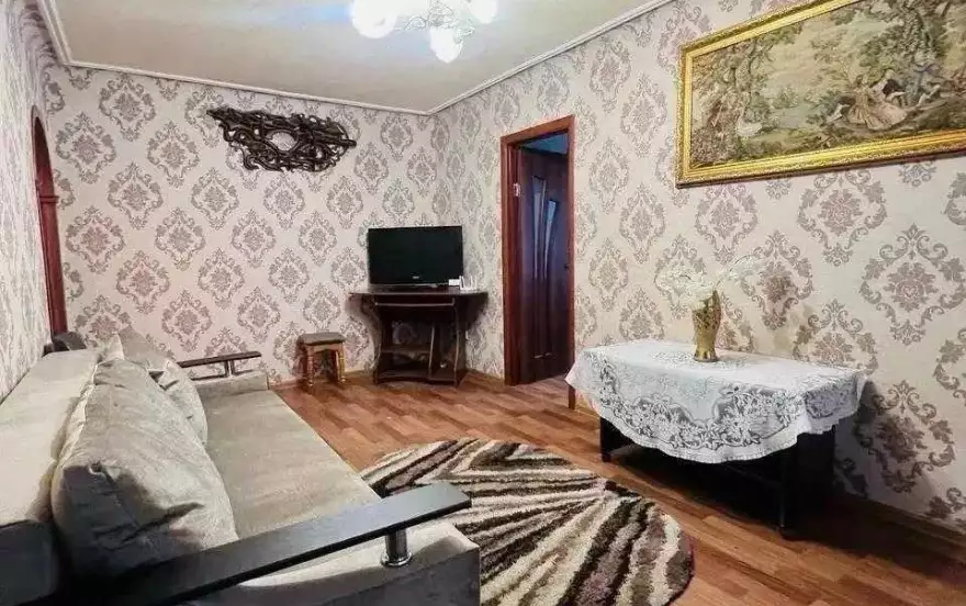 квартал Ватутина, 13