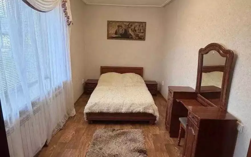 квартал Ватутина, 13