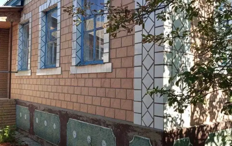поселок Роскошное, улица Почтовая, 87