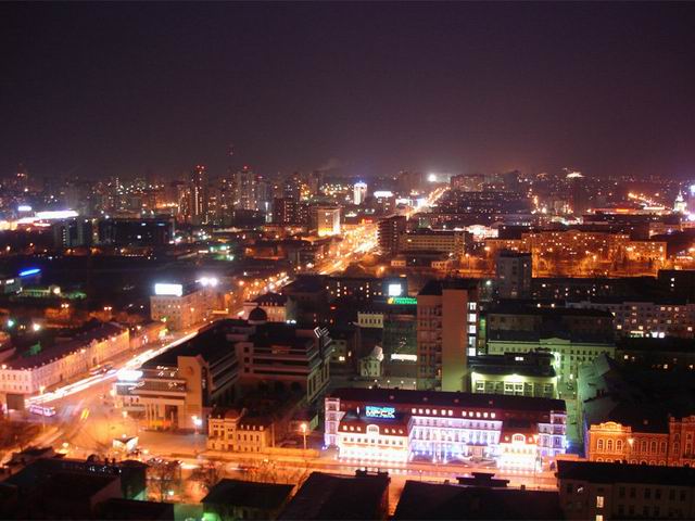 Вид с небоскрёба на ночной Екатеринбург
