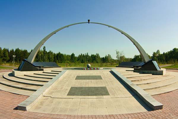 Мемориальный комплекс «Парк Победы» в Омске