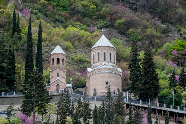 Храм Мамадавити на  горе Мтацминда. Тбилиси.