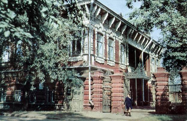 Томский  Окружной суд (1904 год), стиль эклектика