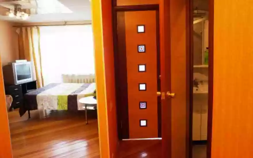 улица 50 лет СССР, 8