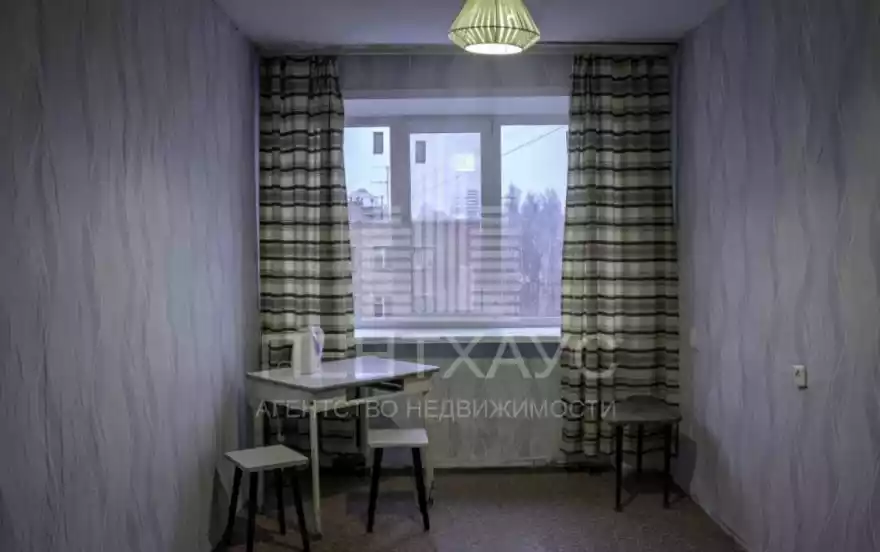 Сурикова ул., 12/26