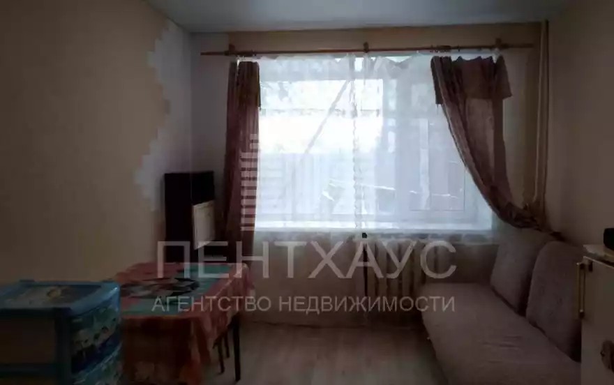 Диктора Левитана ул., 33