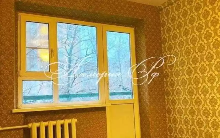 Добровольского, 3/1