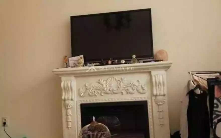 ул Самбурова, 236