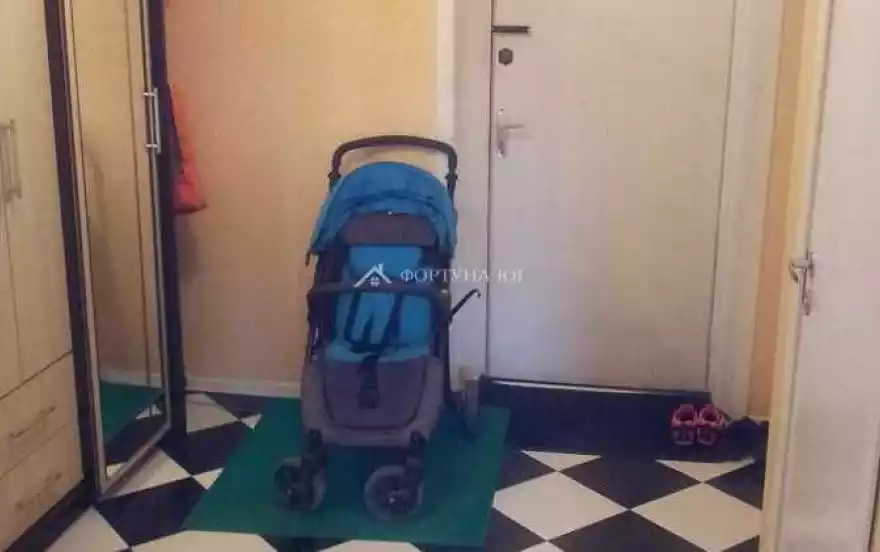 ул Крылова, 8