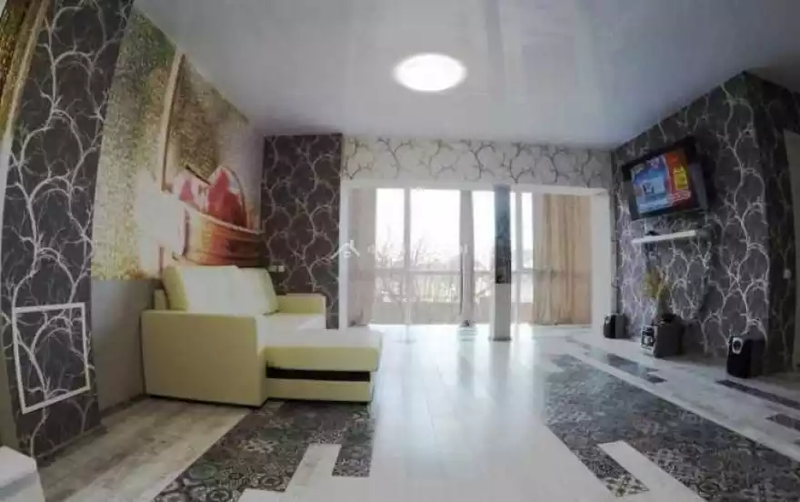 Тенистая улица