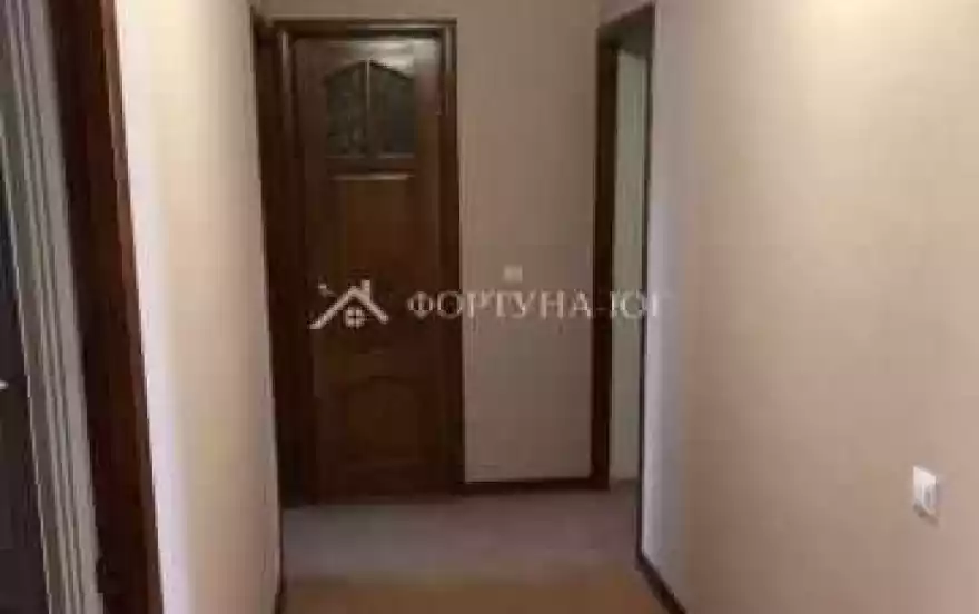 улица Самбурова, 258