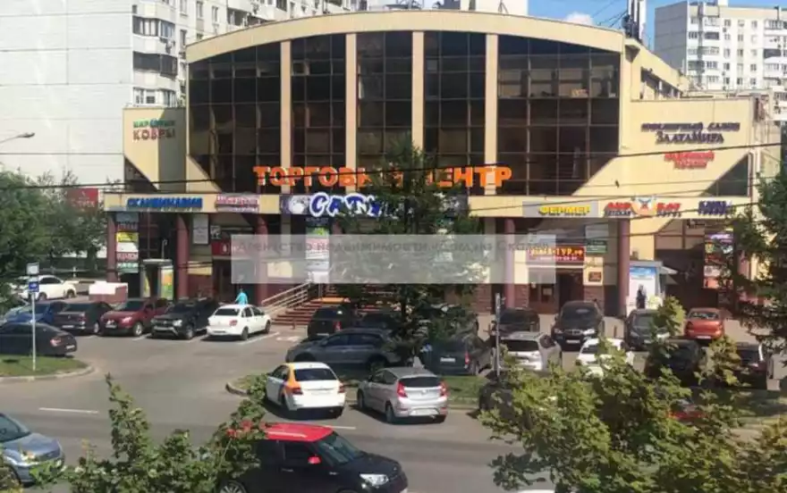 Космонавтов пр-кт, 15