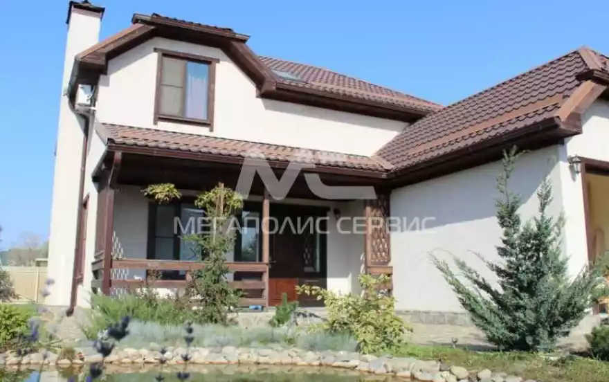 Минеральная улица, 100