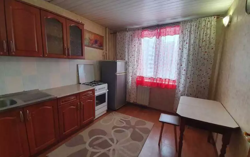 Полиграфистов улица, 27