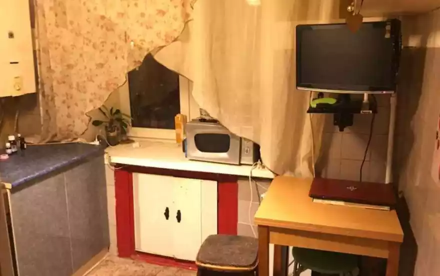 Жуковского улица, -